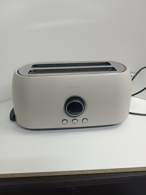 Toster Cecotec 1500 W, beżowy Toster Cecotec 1500 W, beżowy