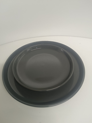 Mäser 8-częściowy zestaw jadalny, talerze ceramiczne ALENIA, szary