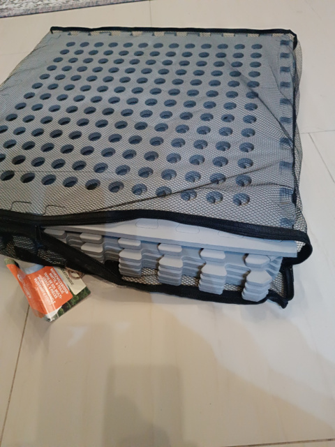 Ochronna mata podłogowa gumowa puzle na siłownię, kemping 60x60 - 6 szt zestaw Ochronna mata podłogowa gumowa puzle na siłownię, kemping 60x60 - 6 szt zestaw