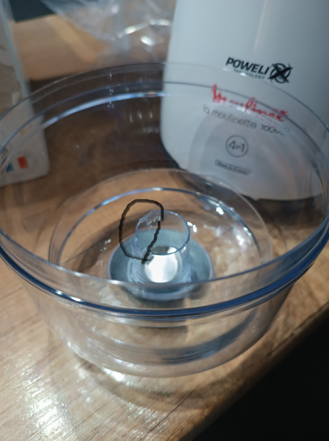 Szatkownica rozdrabniacz elektryczny Moulinex La Moulinette 1000W Szatkownica rozdrabniacz elektryczny Moulinex La Moulinette 1000W