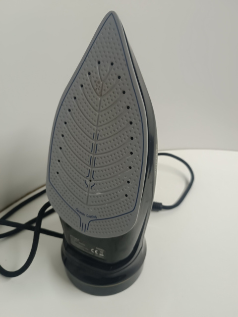 ŻELAZKO BEZPRZEWODOWE Ceramiczne Czarne 2600W Zeegma IRONEE ŻELAZKO BEZPRZEWODOWE Ceramiczne Czarne 2600W Zeegma IRONEE