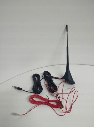 Antena samochodowa FM / DAB+ – aktywna, zasilanie 12 V ACC