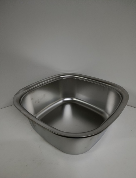 Kwadratowa Miska Stalowa 34x34 cm – Solidna i Uniwersalna 14 L