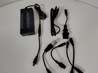 Ładowarka 42V 2A (Model SLS-4202) + Zestaw 5 Adapterów rower, hulajnoga