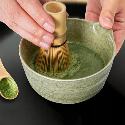 ZESTAW STARTOWY DO MATCHA HERBATY Z MIOTEŁKĄ i ŁYŻKĄ opakowanie prezentowe
