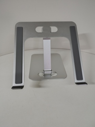 Aluminiowy Stojak Regulowany pod Laptop i Tablet – Model LS07