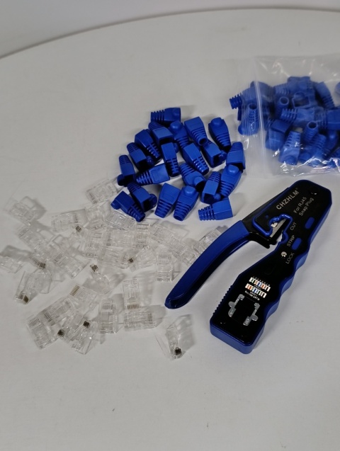 ZESTAW ZACISKARKA DO KABLI LAN RJ45 + WTYKI + OSŁONKI CHZHLM