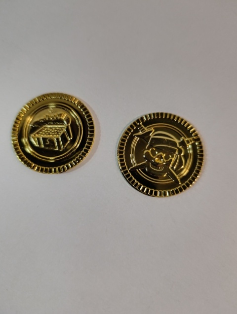50 sztuk złotych monet, skarb piracki, złote monety plastikowe