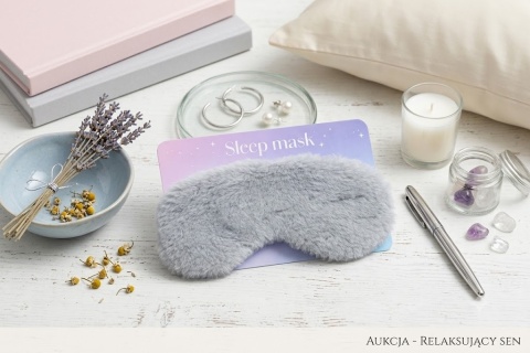 PUSZYSTA MASKA NA OCZY DO SPANIA – KOLOR SZARY (GREY FUZZY)
