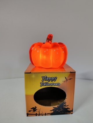 Podświetlana Figurka Dyni – Klimatyczna Dekoracja na Halloween Dynia
