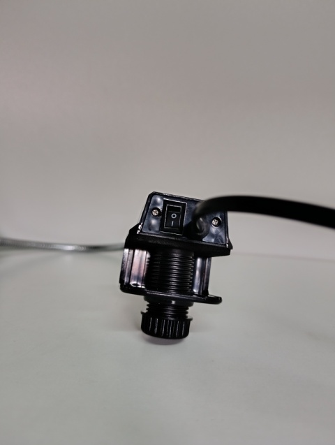 Zestaw Terrarystyczny: Profesjonalna Lampa „Lampe Tortue” + 2 Żarówki Halogenowe 25W