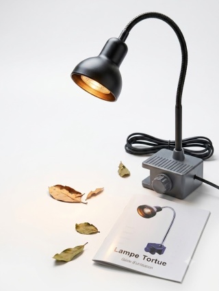 Zestaw Terrarystyczny: Profesjonalna Lampa „Lampe Tortue” + 2 Żarówki Halogenowe 25W