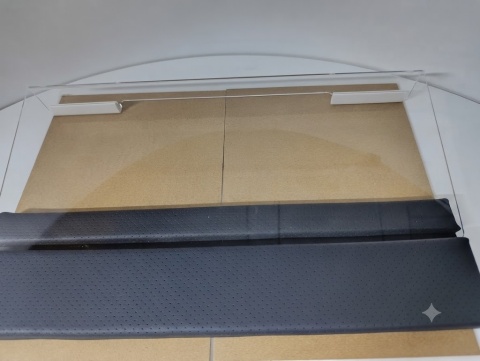 Podstawka pod Klawiaturę z Podpórką na Nadgarstki – Akrylowa (Szerokość: 43 cm)