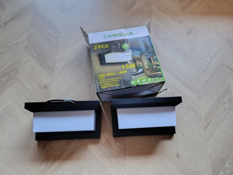 2 szt KINKIET ZEWNĘTRZNY LED 18W IP65 – 3 BARWY ŚWIATŁA (CCT) – CANMEIJIA