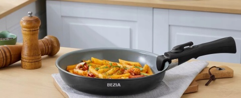 Bezia Zestaw Garnków i Patelni 13 el. Ceramiczna Powłoka Indukcja rączka odpinana
