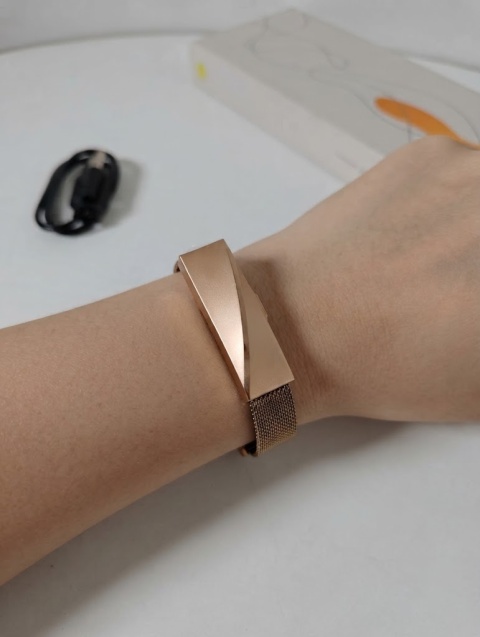 Smartband damski różowe złoto (Rose Gold) + dodatkowy pasek bransoleta