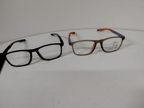 Zestaw 2 szt. Okulary do Czytania / Progresywne +1.50 z Etui