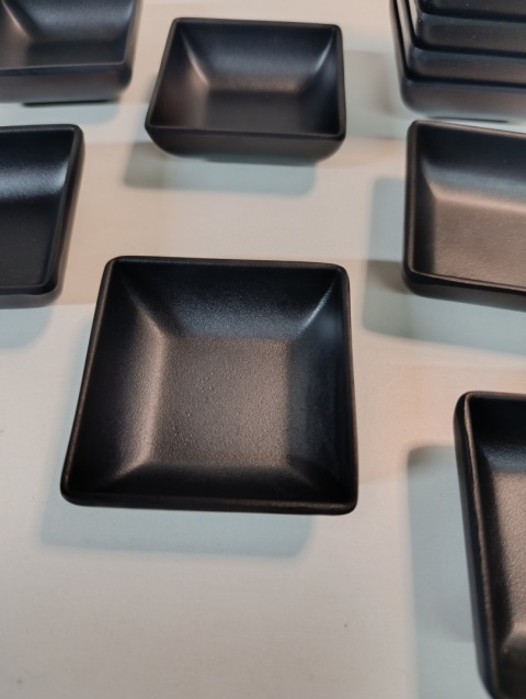 MISECZKI DO DIPÓW SOSÓW 12 SZTUK PLASTIKOWE 50 ML