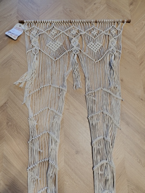 Ręcznie robiona zasłona makrama na ścianę – Styl Boho (100% poliester)