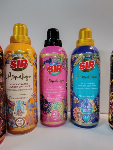 SIR Aromatique – koncentrat do Płukania Tkanin 42 Prania (3x Perfume Effect) różne zapachy 12 zł / szt