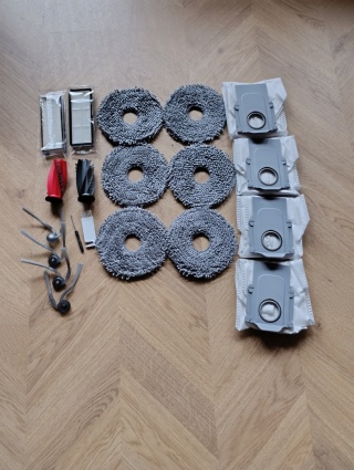 ZESTAW AKCESORIÓW 20 EL. DO ROBOROCK SAROS 10R / QREVO