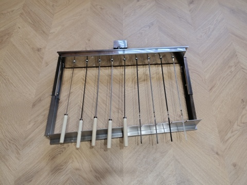Automatyczna obrotowa nadstawa grill do szaszłyków 9 miejsc USB BBQ