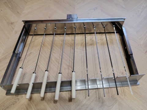 Automatyczna obrotowa nadstawa grill do szaszłyków 9 miejsc USB BBQ