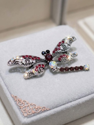 Elegancka Broszka Ważka z bordowymi Cyrkoniami