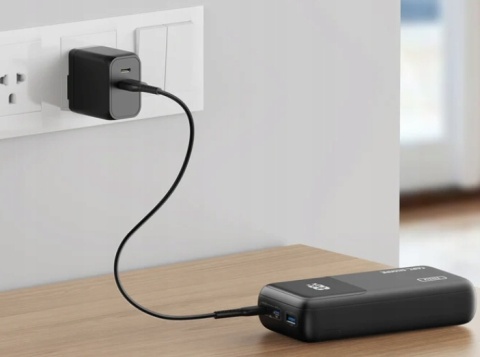 INIU BI-B62 PowerBank 20000mAh 65W USB 2x USB-C MacBook Hp Lenovo DELL
