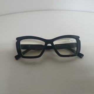 Okulary do czytania + 2