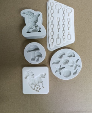 Formy silikonowe do dekoracji 3D- zestaw 5 form, czekolada,żelki