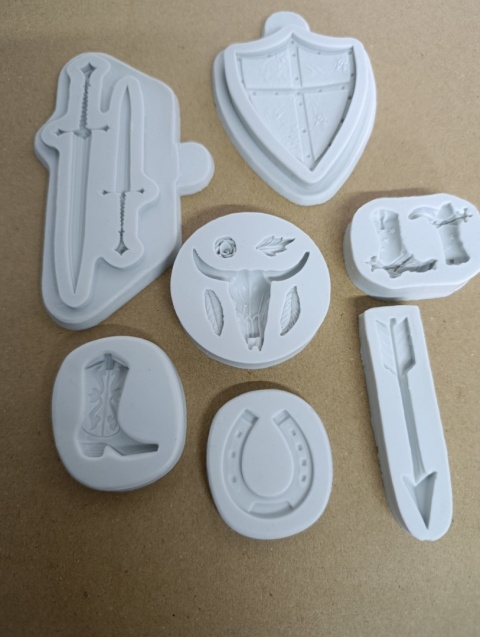 Formy silikonowe do dekoracji 3D- zestaw 6 form, , czekolada,żelki