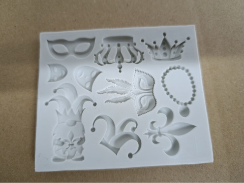 Formy silikonowe do dekoracji 3D- zestaw 4 form, mix, do czekolady, mydełek, żelków, świec
