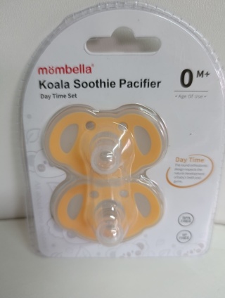 Mombella Smoczek uspokajający Koala 0-6 m pomarańczowy, 2 szt zestaw