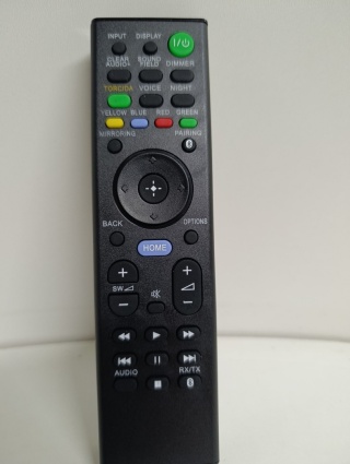 Pilot do soundbara / kina domowego Sony