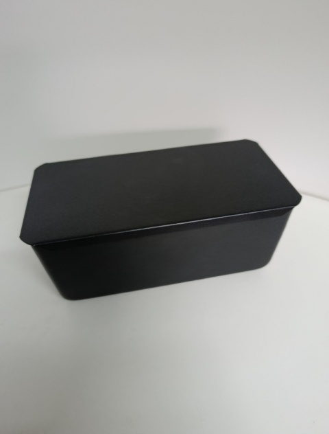 Czarny metalowy pojemnik na pieczywo, chlebak 23x12 cm z pokrywką