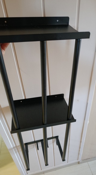 Półka ścienna metalowa wisząca czarna klasyczna 85 cm