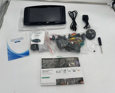 Radio SAMOCHODOWA NAWIGACJA MERCEDES ML 2005-2011 C7157