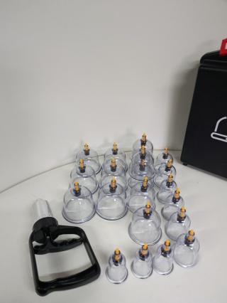 Bańki bezogniowe próżniowe , zestaw 22 szt. + Pompka + Walizka