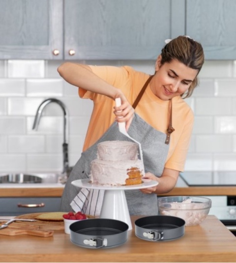 3-częściowy zestaw blach do pieczenia, zestaw tortownic średnica 24,26 i 28 mm Relaxdays