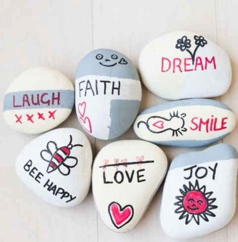 Jasnoszare kamienie do malowania i projektowania około 1,5 kg DIY