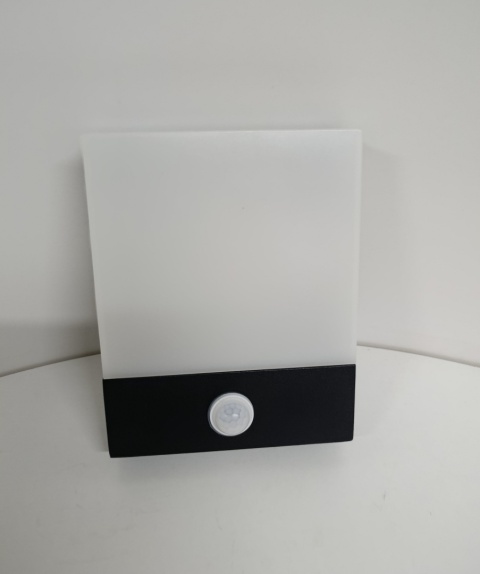 KINKIET ZEWNĘTRZNY LAMPA LED CZUJNIK RUCHU