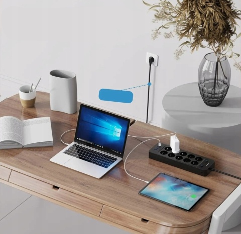 Przedłużacz listwa zasilająca10gniazd + 4 porty USB 2 m