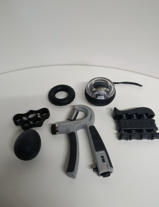 Zestaw 5w1 do Ćwiczeń Treningu Rąk Dłoni Ściskacz z Regulacją 5-60kg Opór + kula żyroskopowa