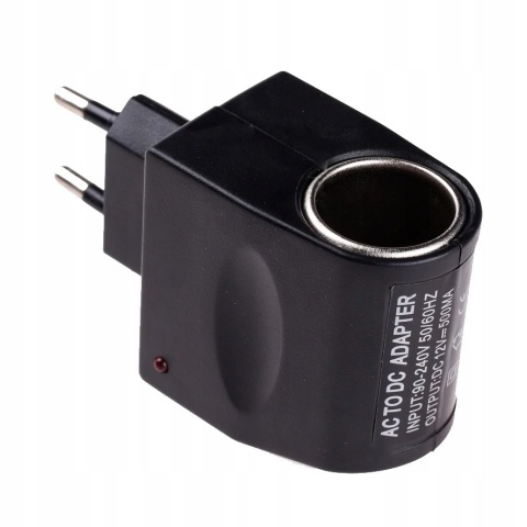 ADAPTER NAPIĘCIA GNIAZDO ZAPALNICZKI SAMOCHODOWEJ 230/12V PRZEJŚCIÓWKA