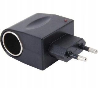 ADAPTER NAPIĘCIA GNIAZDO ZAPALNICZKI SAMOCHODOWEJ 230/12V PRZEJŚCIÓWKA