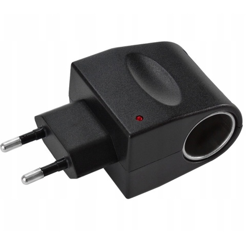 ADAPTER NAPIĘCIA GNIAZDO ZAPALNICZKI SAMOCHODOWEJ 230/12V PRZEJŚCIÓWKA