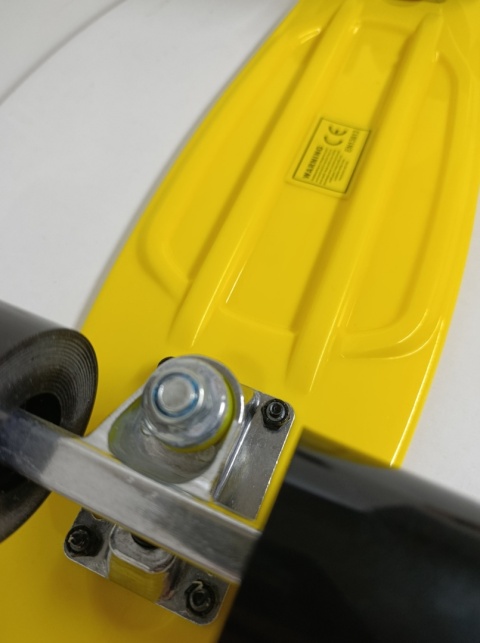 Deskorolka Kidz Motion Deckboard 102 żółta