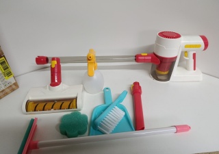 ODKURZACZ PIONOWY Interaktywny MEGA ZESTAW do sprzątania dla dzieci