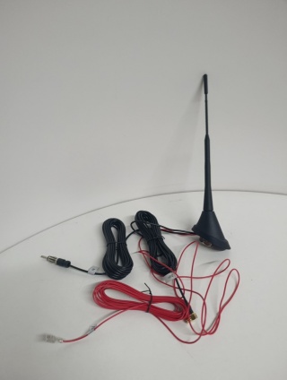 Antena samochodowa FM / DAB+ – aktywna, zasilanie 12 V ACC